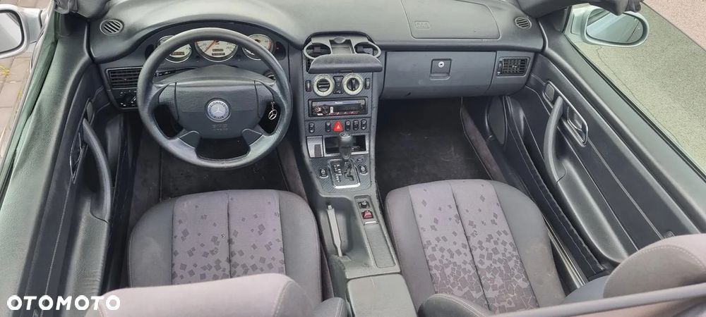 Mercedes-Benz SLK - 32