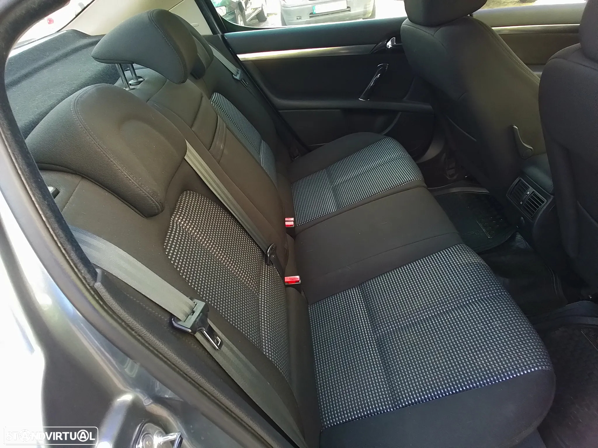 Peugeot 407 1.6 HDi Premium - 7