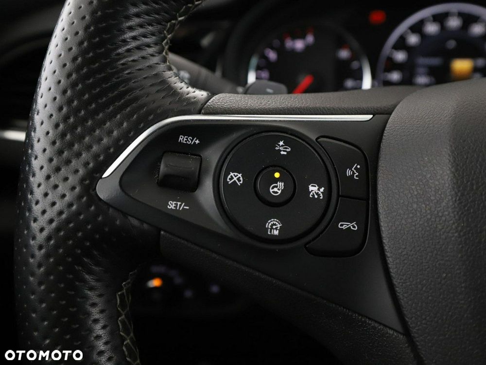 Opel Insignia 2.0 CDTI Exclusive S&S - 33