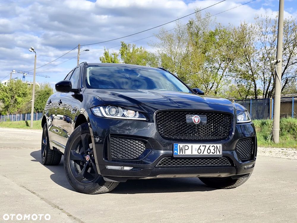 Jaguar F-Pace 20d AWD Chequered Flag - 1