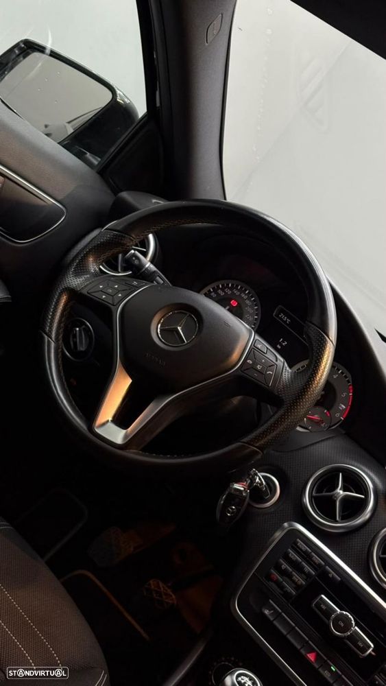 Mercedes-Benz A 200 CDI (BlueEFFICIENCY) Urban - 32