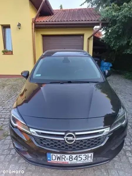 Opel Astra 1.6 CDTI Dynamic - 2