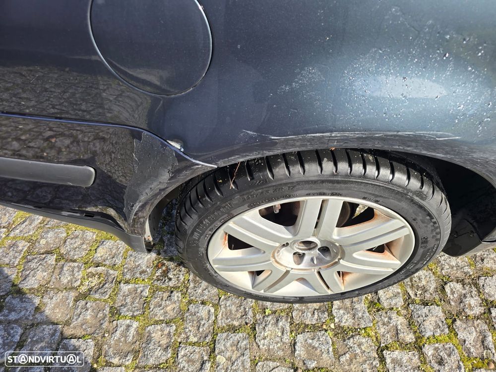 VW Passat 1.9 TDi Highline - 5