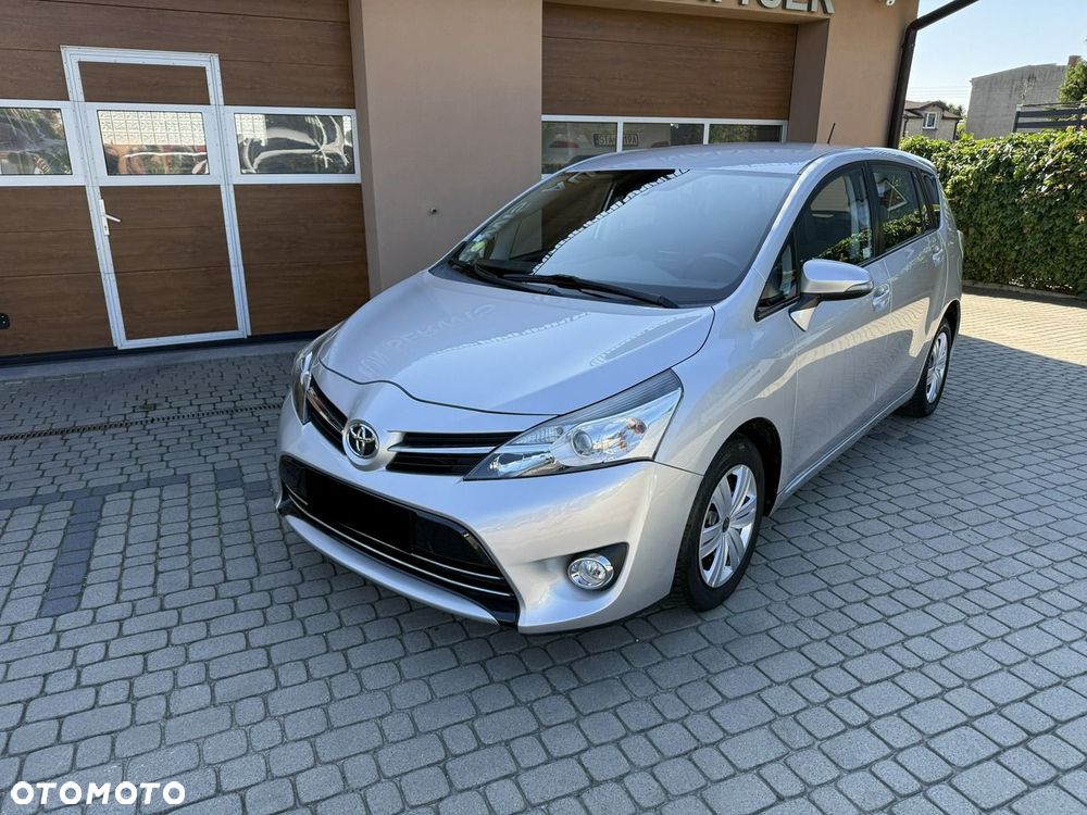 Toyota Verso 1.6 D-4D Active 7os EU6 - 13