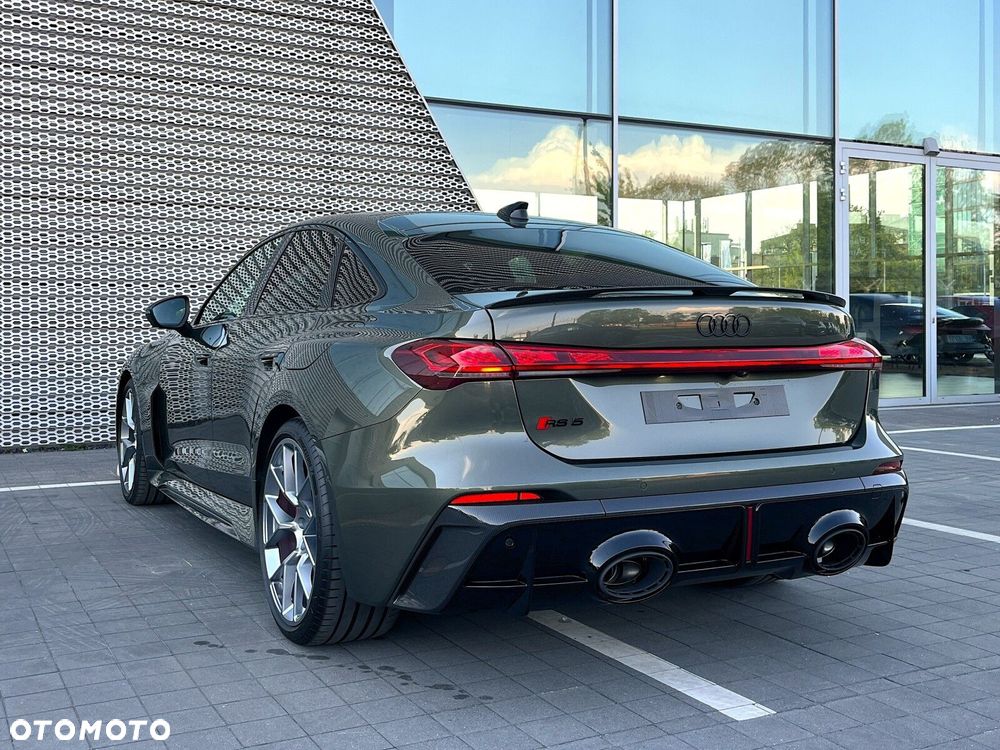 Audi RS5 Limousine - 12