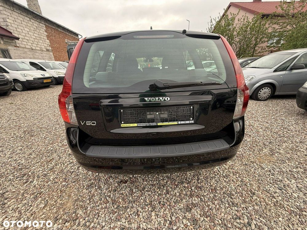 Volvo V50 - 3