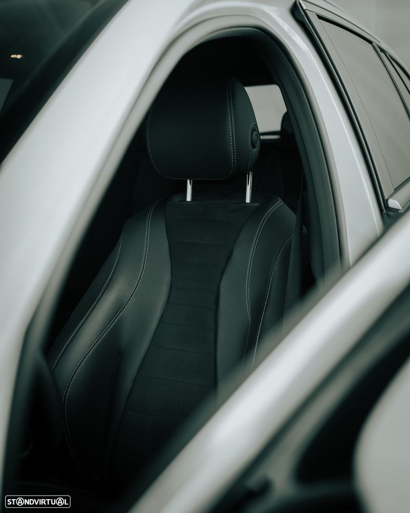 Mercedes-Benz E 300 e AMG Line - 8