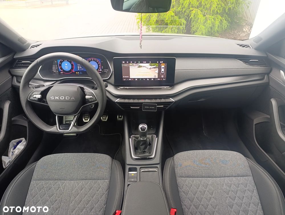 Skoda Octavia 1.5 TSI ACT Sportline - 19