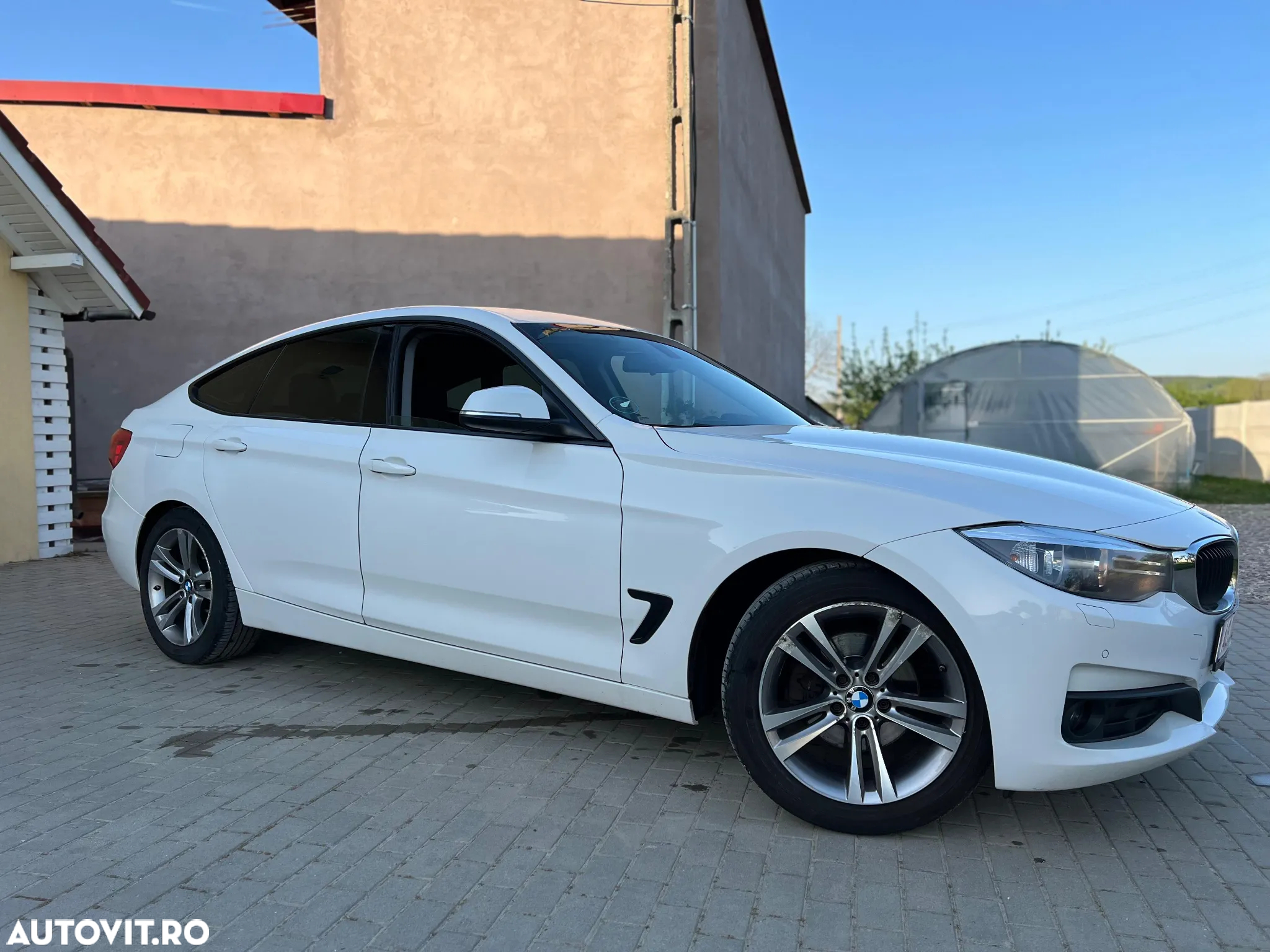 BMW Seria 3 320d GT Aut. - 8
