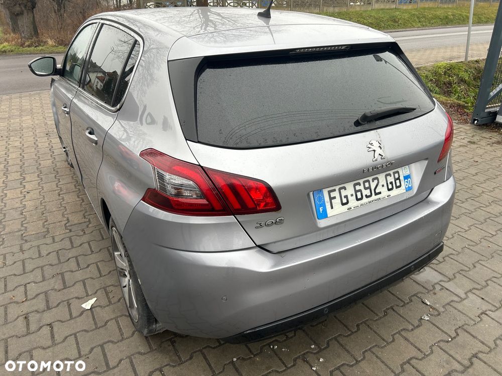 Peugeot 308 - 1