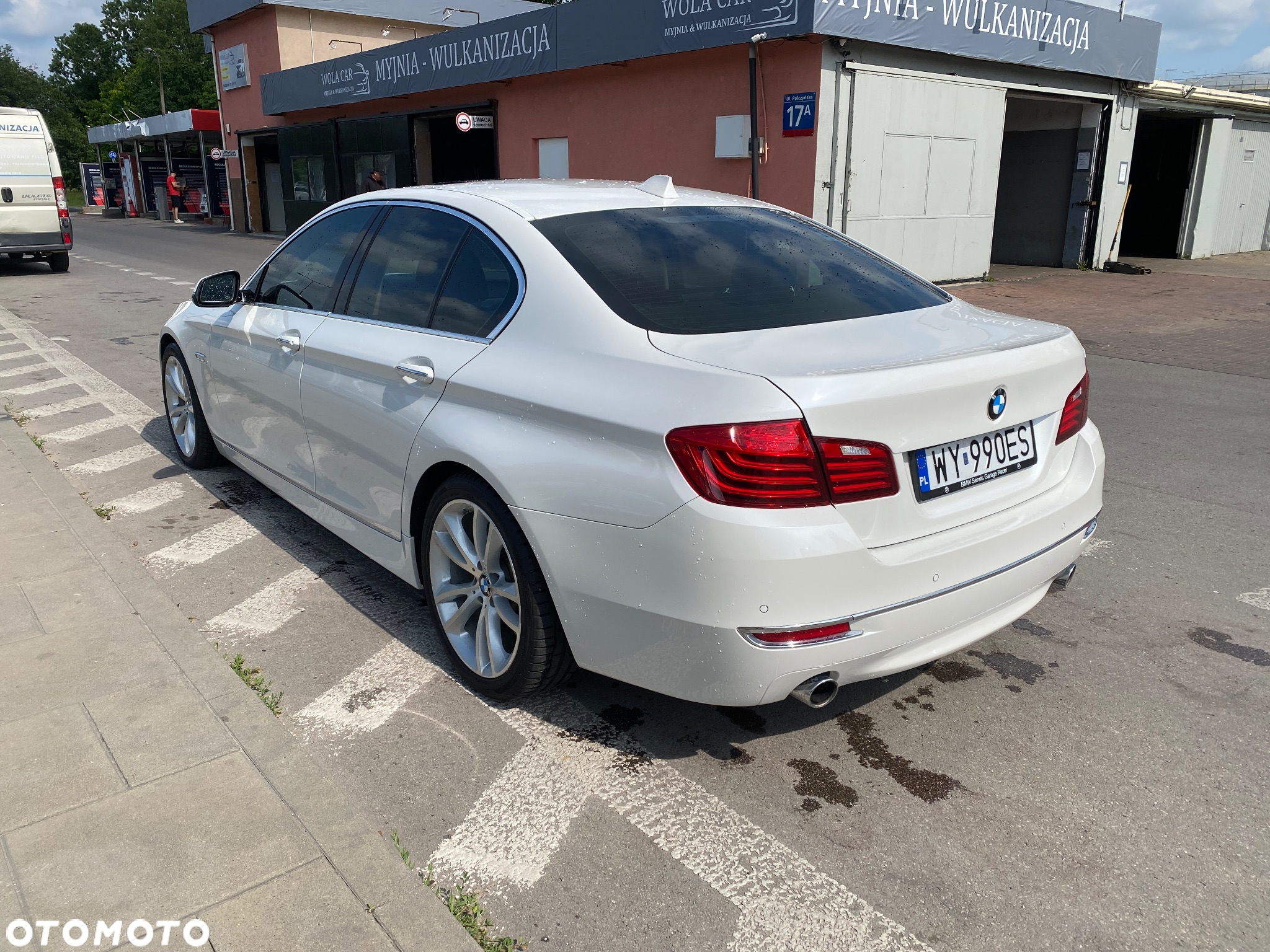 BMW Seria 5 535i xDrive Luxury Line - 6