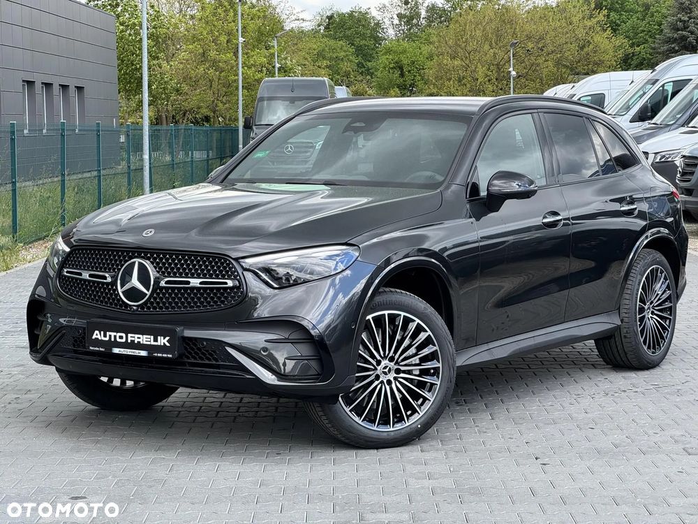 Mercedes-Benz GLC 300 e PHEV 4-Matic AMG Line - 3