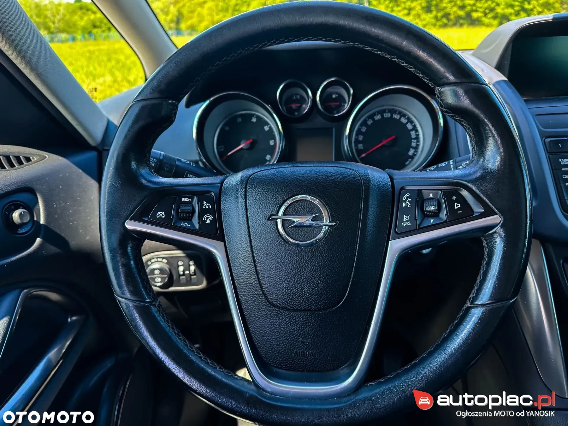 Opel Zafira - 28