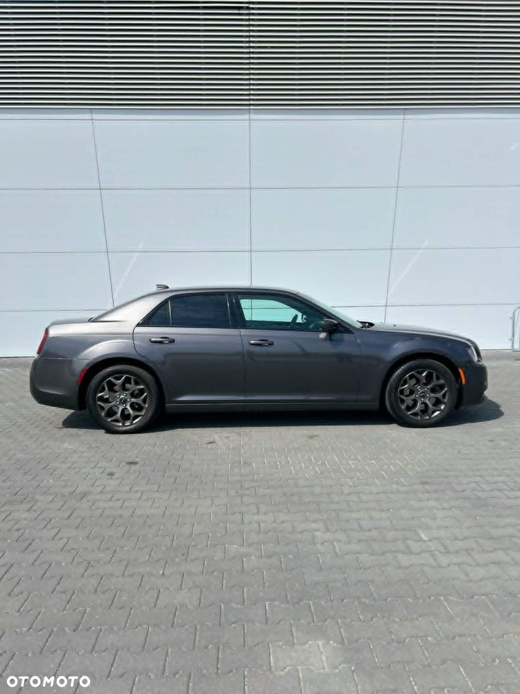 Chrysler 300s - 5
