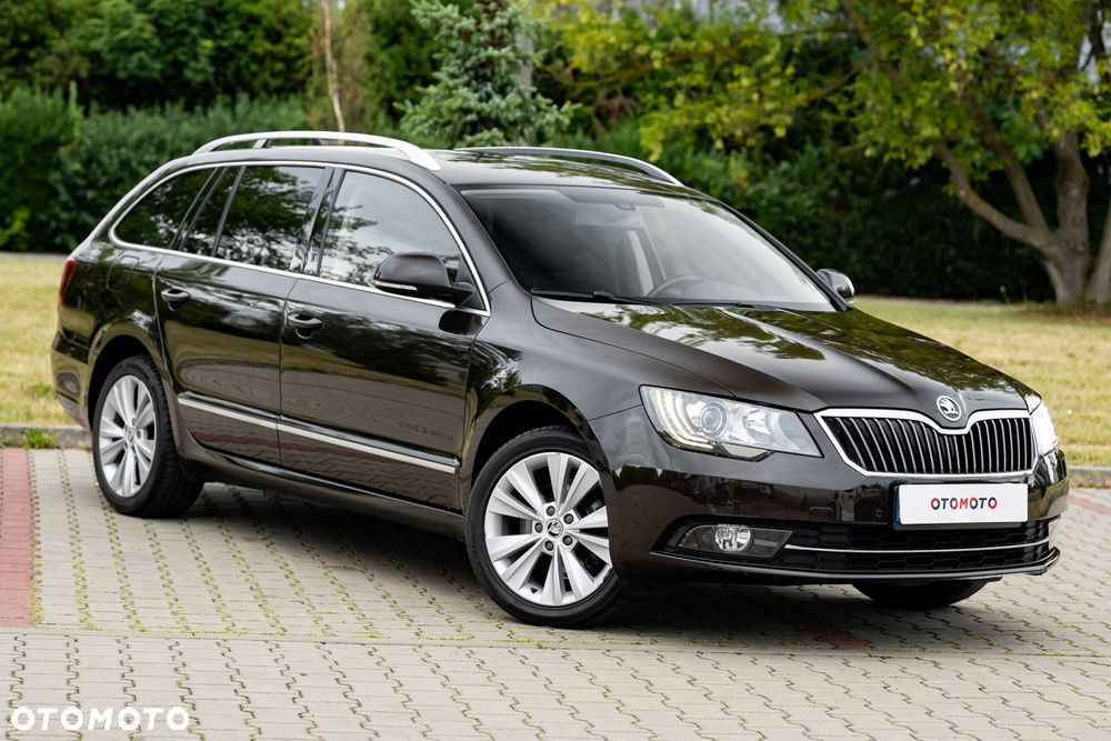 Skoda Superb 2.0 TDI Green tec 4x4 DSG Elegance - 2