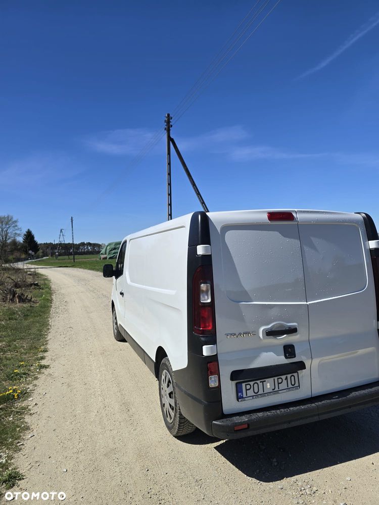 Renault Trafic - 12