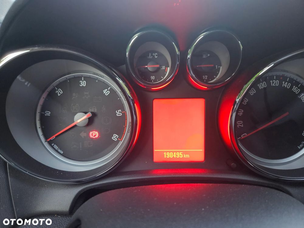 Opel Astra 2.0 CDTI Exklusiv - 21