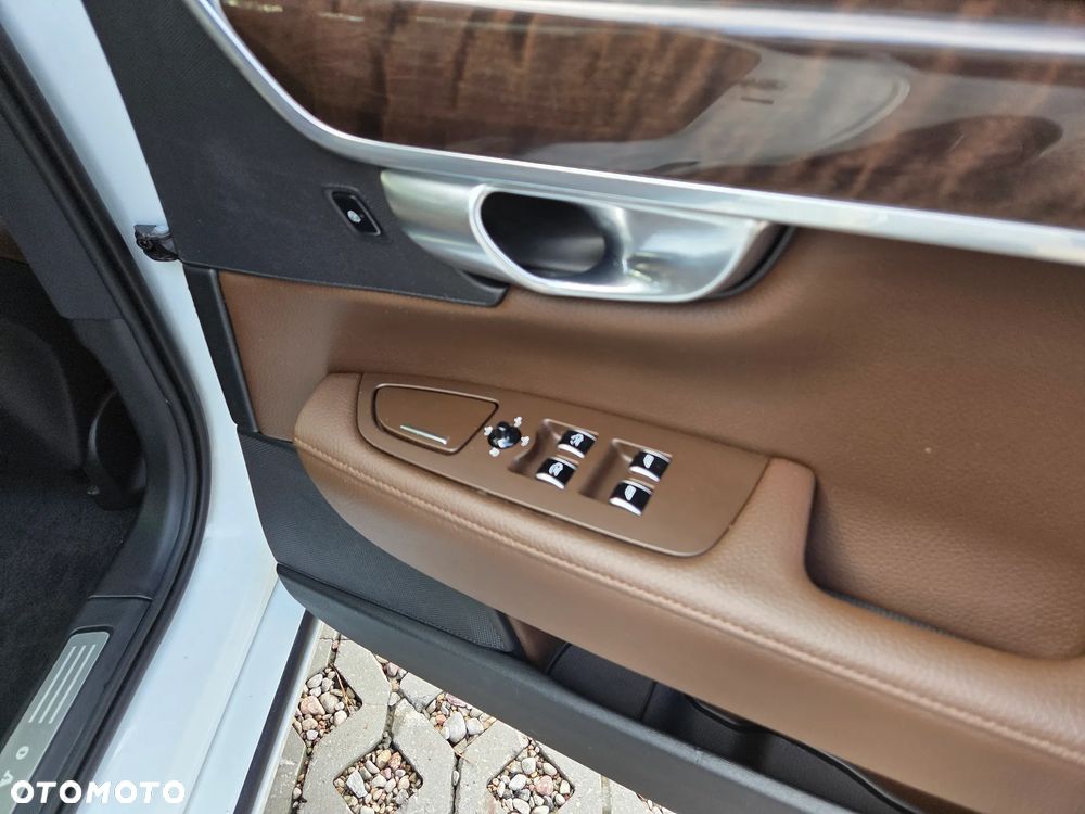 Volvo S90 T5 Momentum - 20