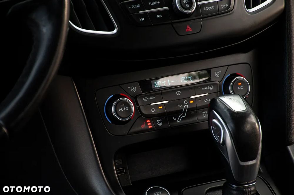 Ford Focus - 31