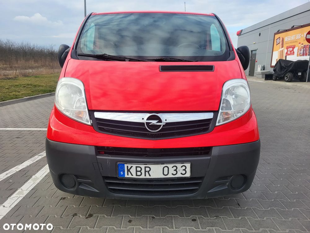 Opel Vivaro - 18