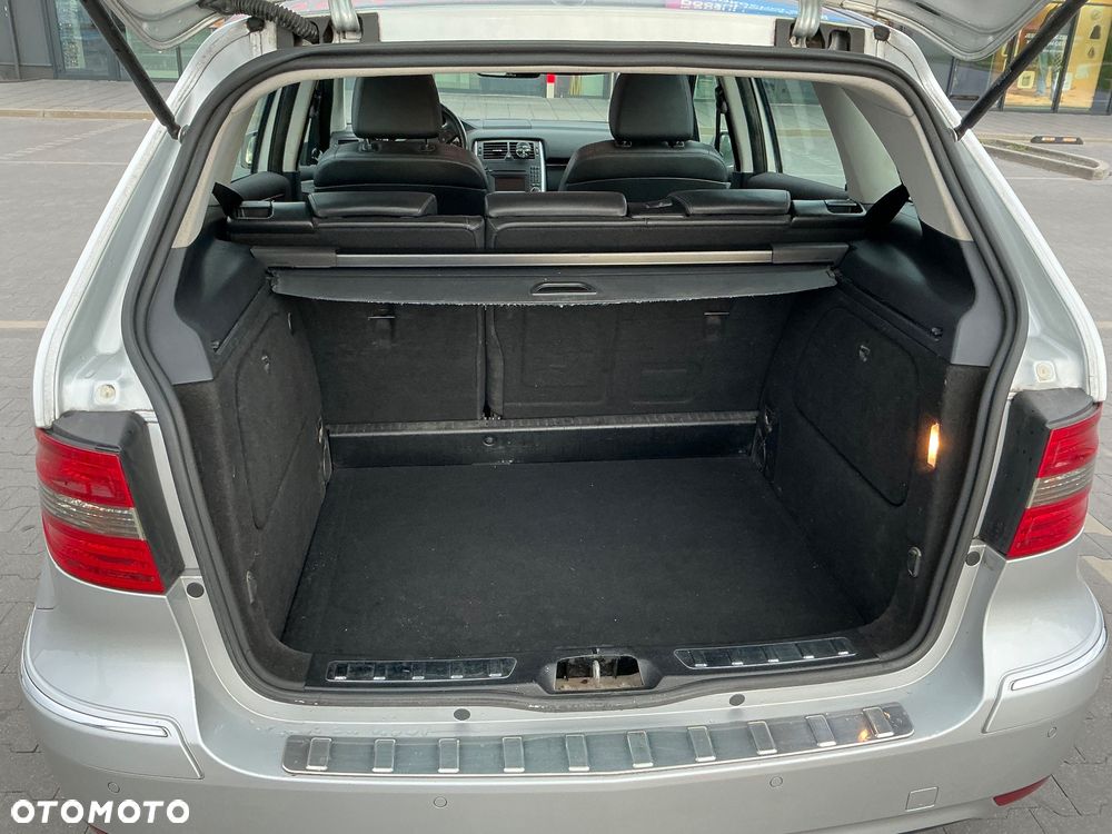 Mercedes-Benz Klasa B 180 CDI DPF Autotronic SPORT EDITION - 11
