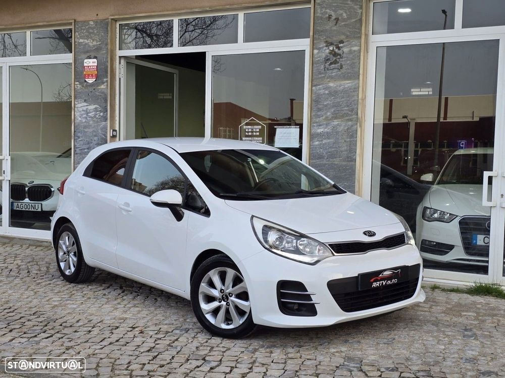 Kia Rio 1.1 CRDi EX ISG - 11