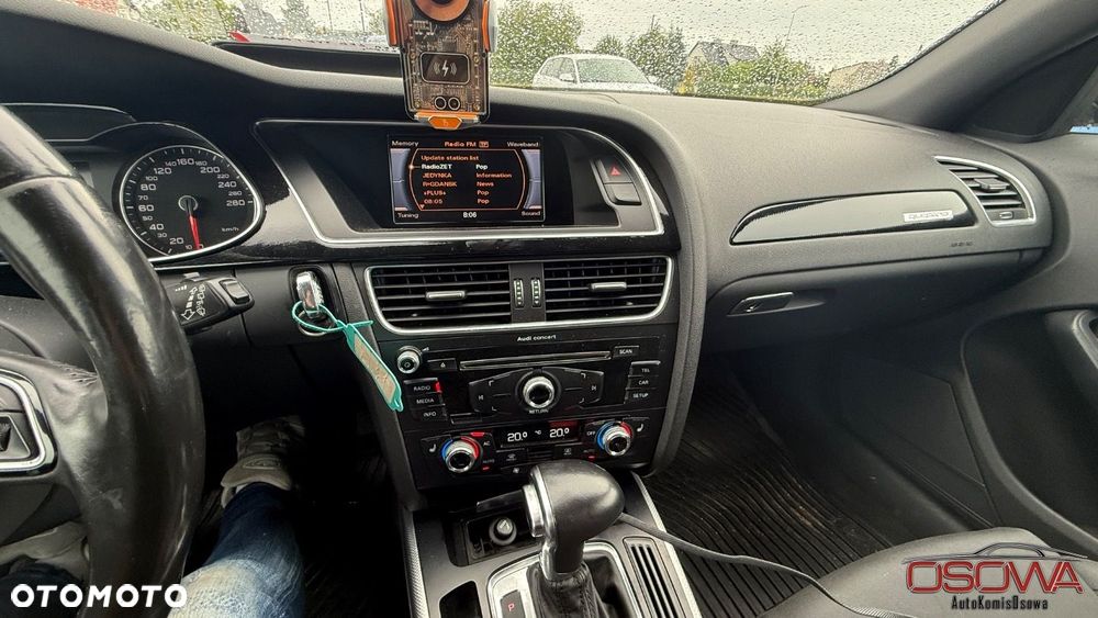 Audi A4 Avant 2.0 TDI DPF quattro S tronic S line Sportpaket - 27