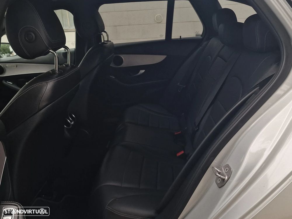 Mercedes-Benz C 300 de T 9G-TRONIC Night Edition - 12