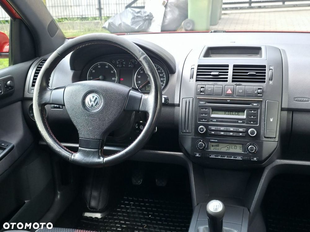 Volkswagen Polo - 12