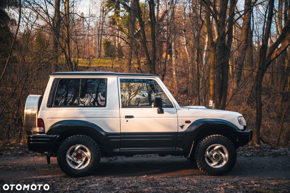 Hyundai Galloper - 3