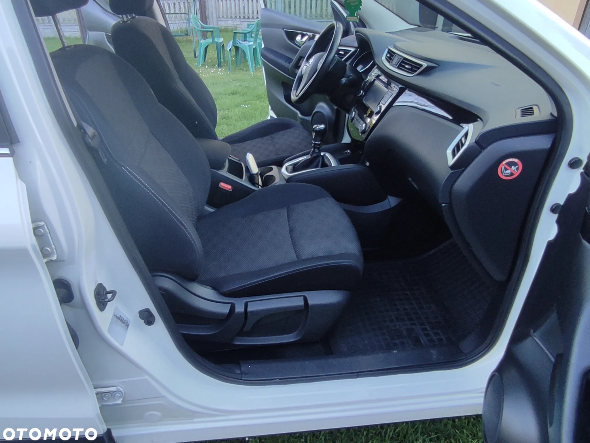 Nissan Qashqai 1.5 dCi N-Connecta EU6 - 15