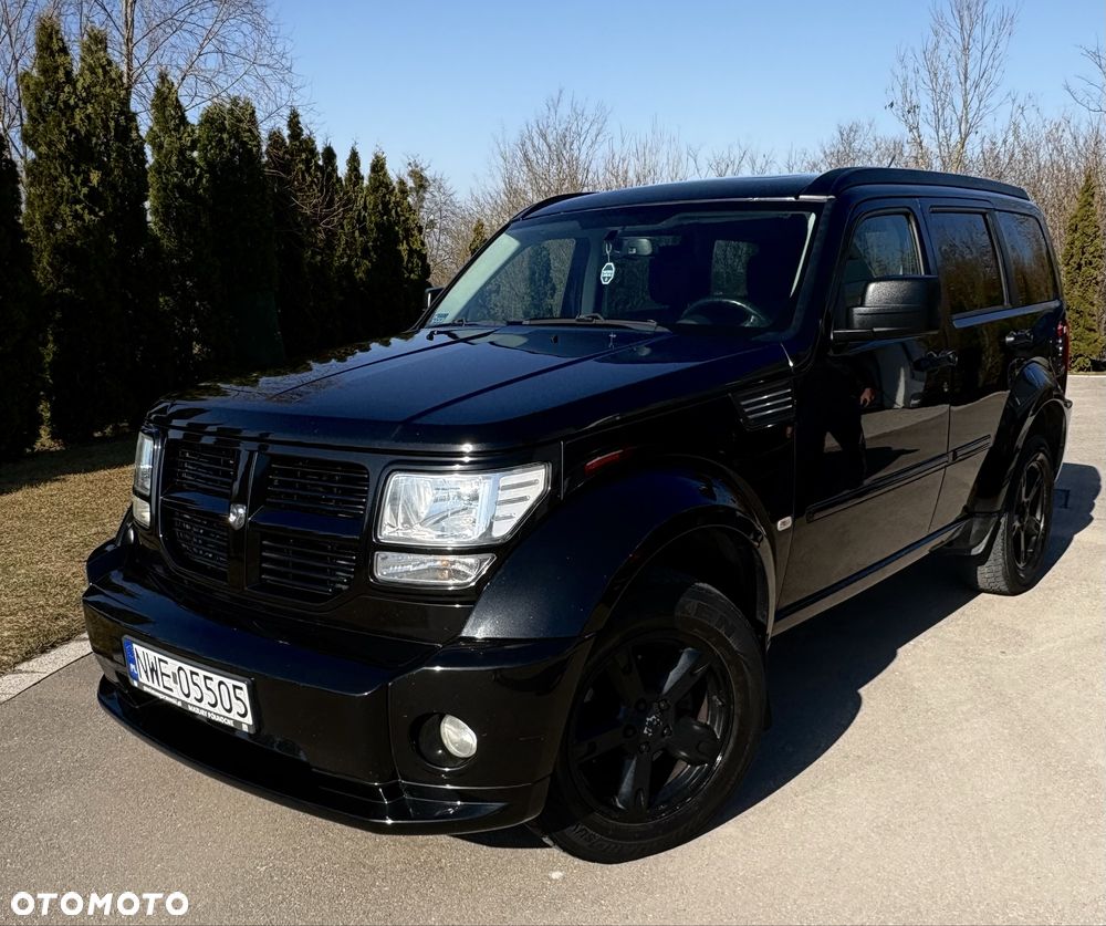 Dodge Nitro - 1