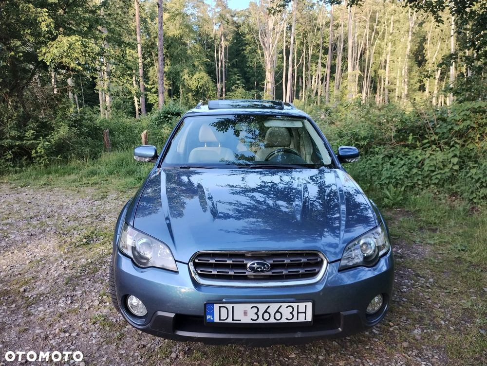 Subaru Outback 3.0 H6 - 9