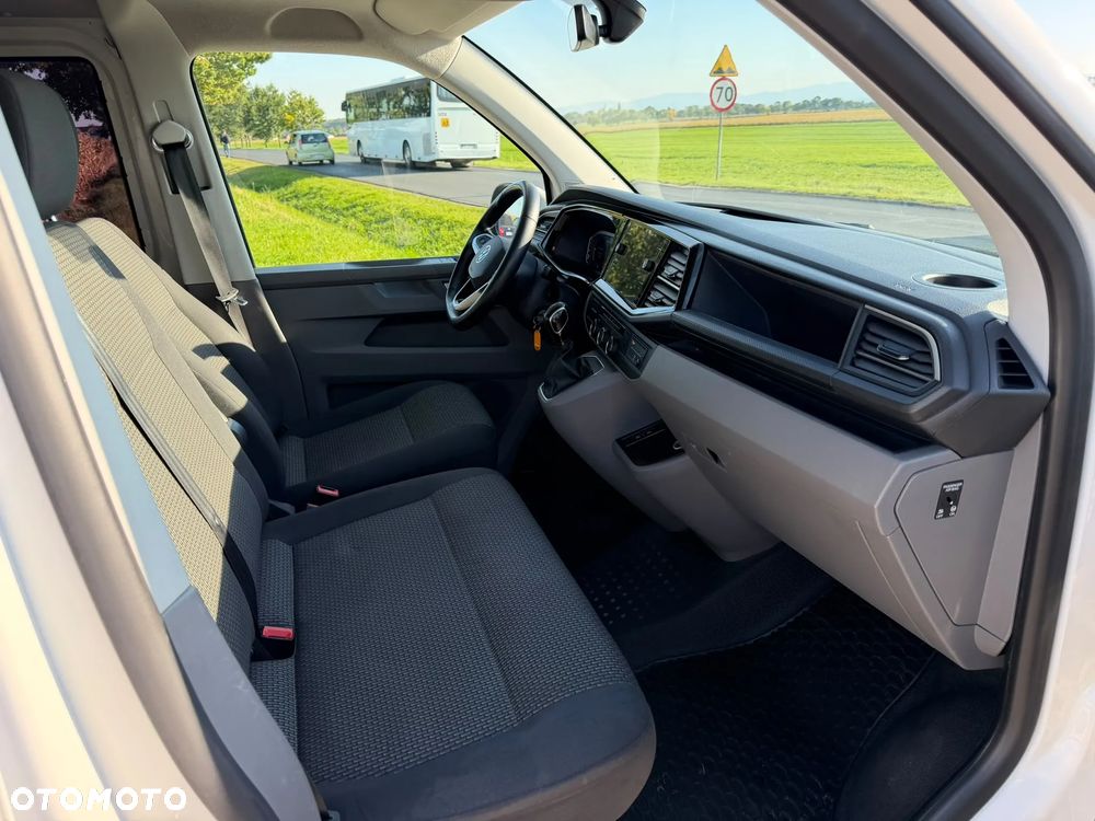 Volkswagen Caravelle 2.0 TDI L2 Comfortline 4Motion DSG - 11