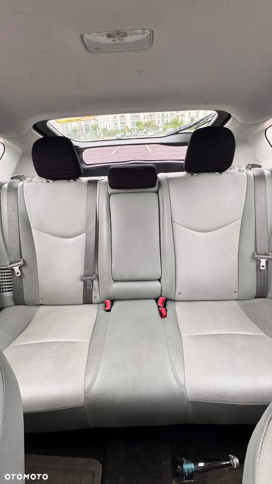 Toyota Prius 1.8 Hybrid Prestige - 8