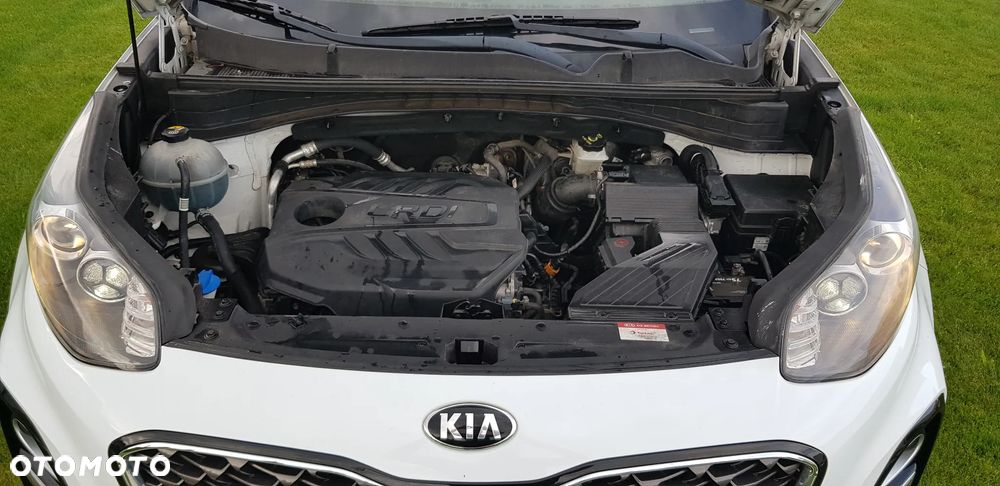 Kia Sportage 1.6 CRDI AWD SPIRIT - 11