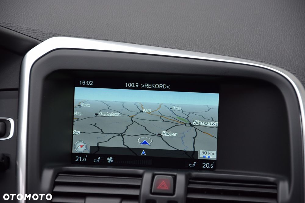 Volvo XC 60 D4 AWD Summum - 24