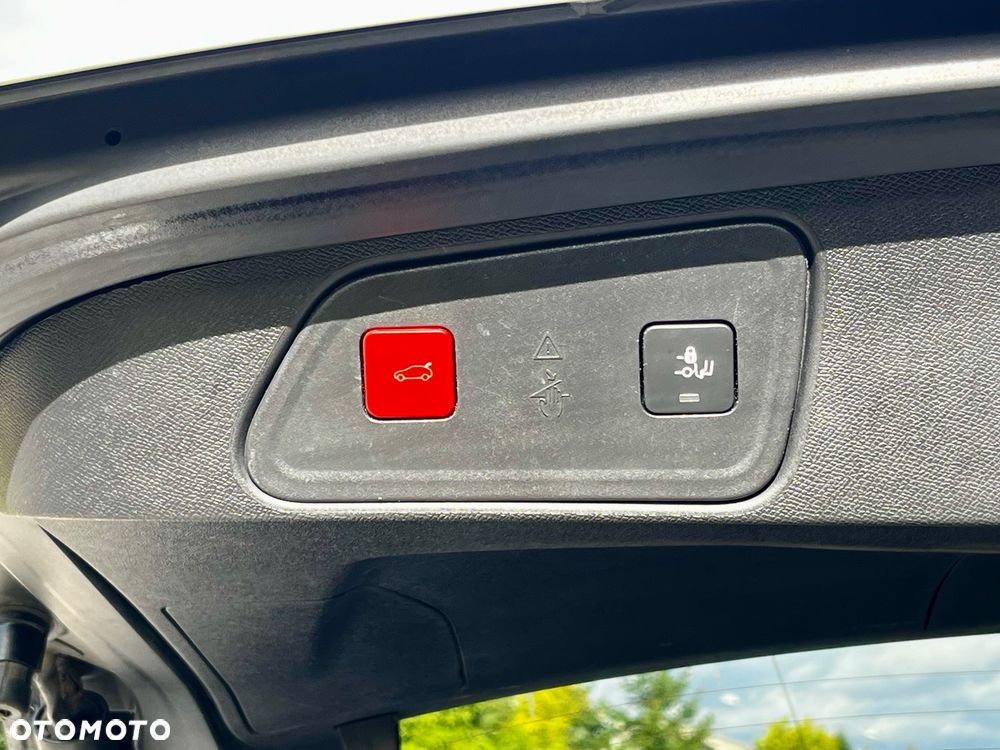 Peugeot 3008 1.6 PHEV 225 GT Exclusive e-DCS7 - 26