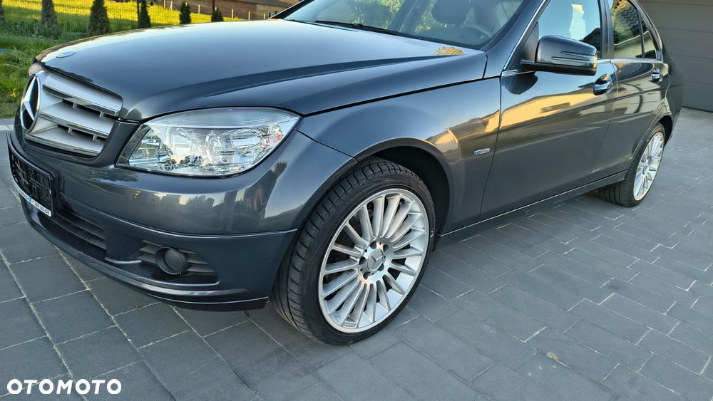 Mercedes-Benz Klasa C 180 Kompressor Automatik BlueEFFICIENCY - 8