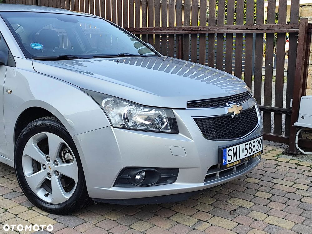 Chevrolet Cruze 2.0 LT - 16