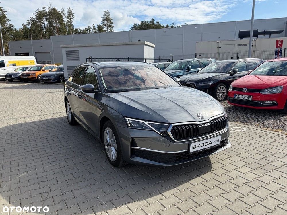 Skoda Octavia 1.5 TSI mHEV Selection DSG - 3