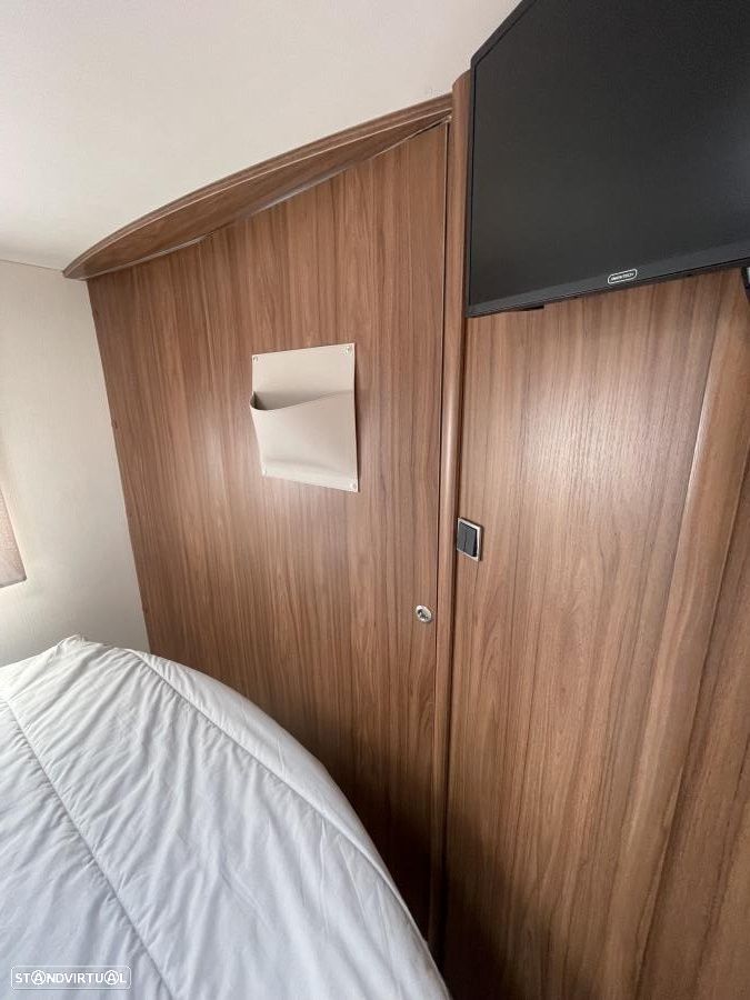 Pilote Galaxy G 740 cama central e basculante - 32