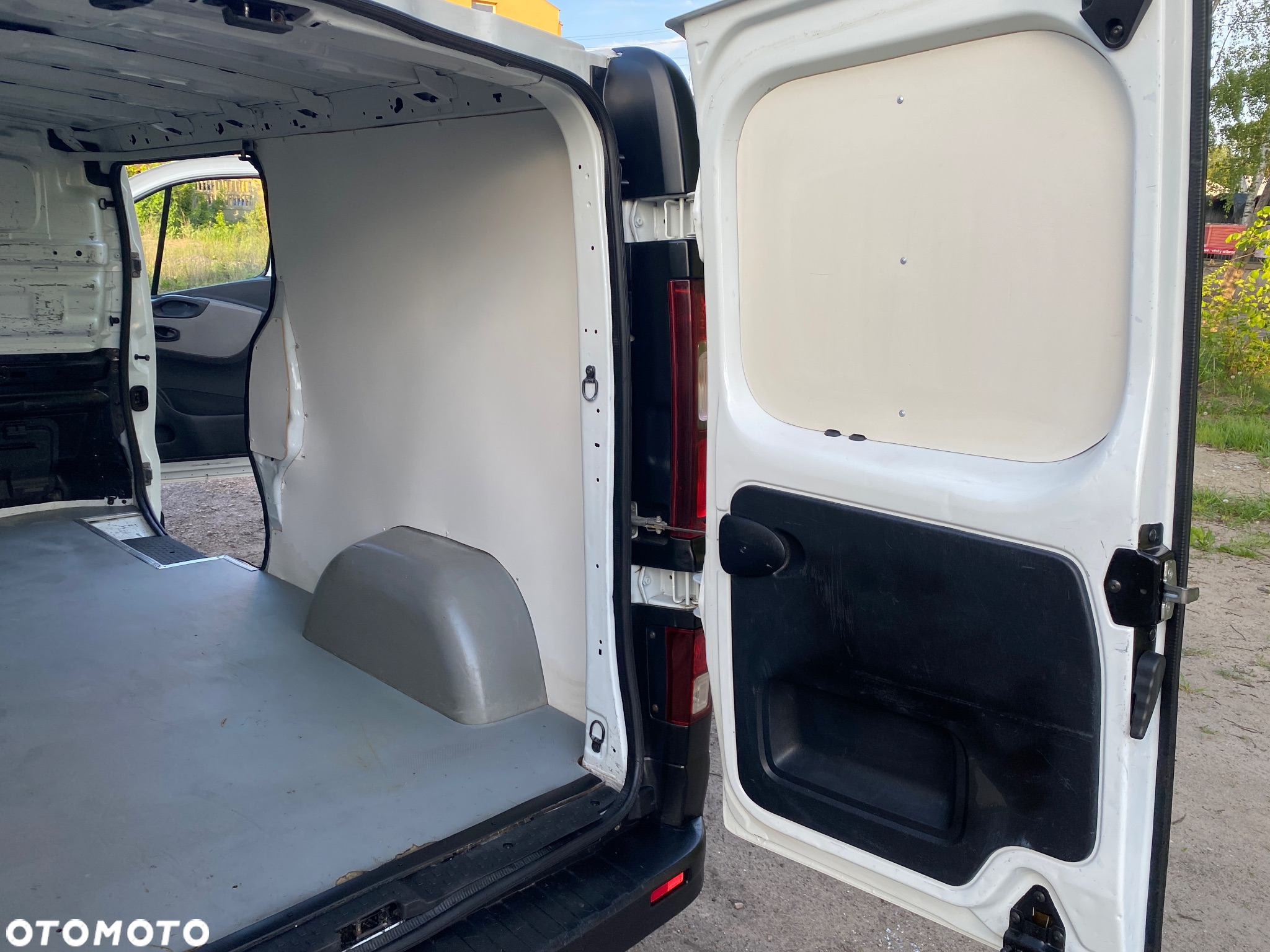 Renault TRAFIC - 31