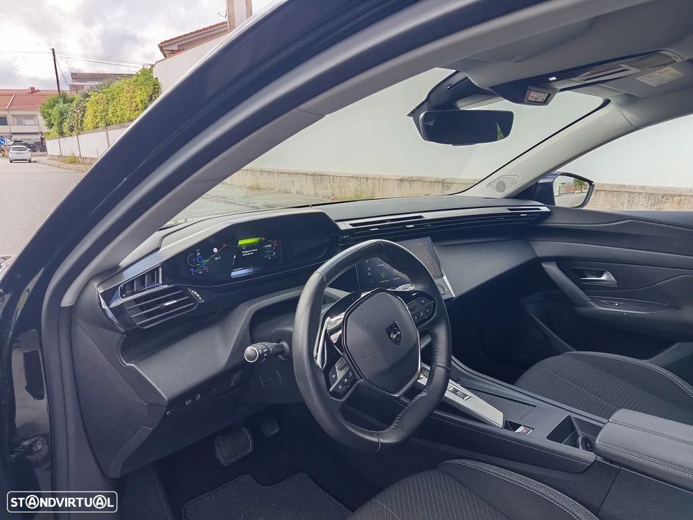 Peugeot 308 SW - 13