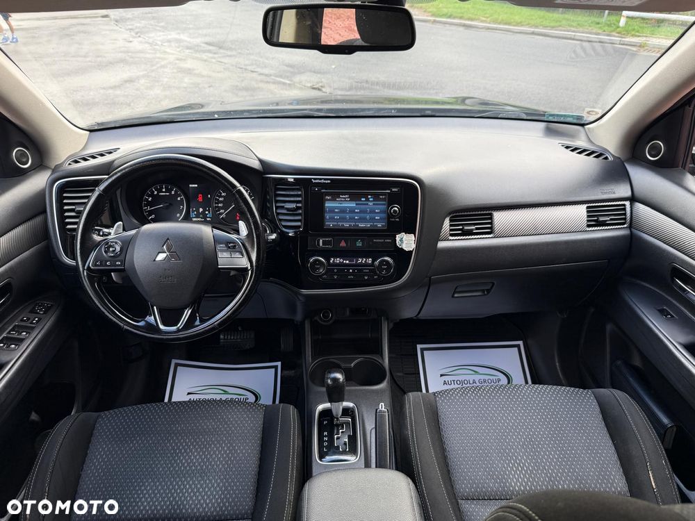 Mitsubishi Outlander 2.0 Intense + 4WD CVT - 12