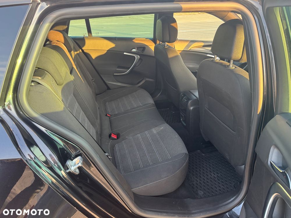 Opel Insignia - 18