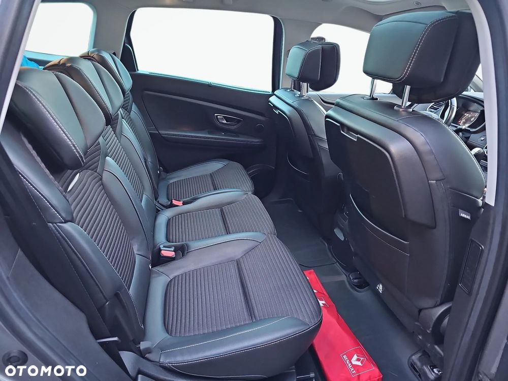 Renault Scenic 1.6 dCi Bose EDC - 13