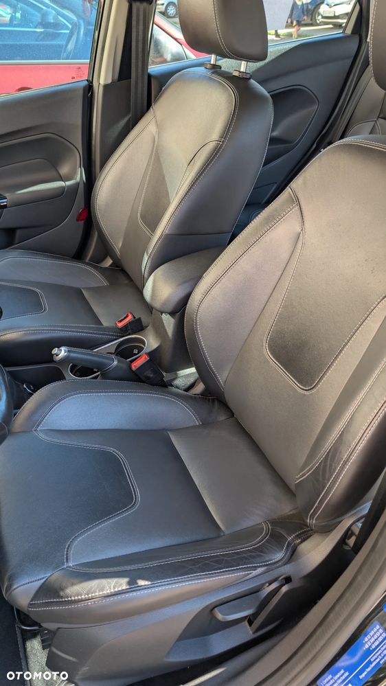 Ford Fiesta 1.0 EcoBoost Titanium X - 10