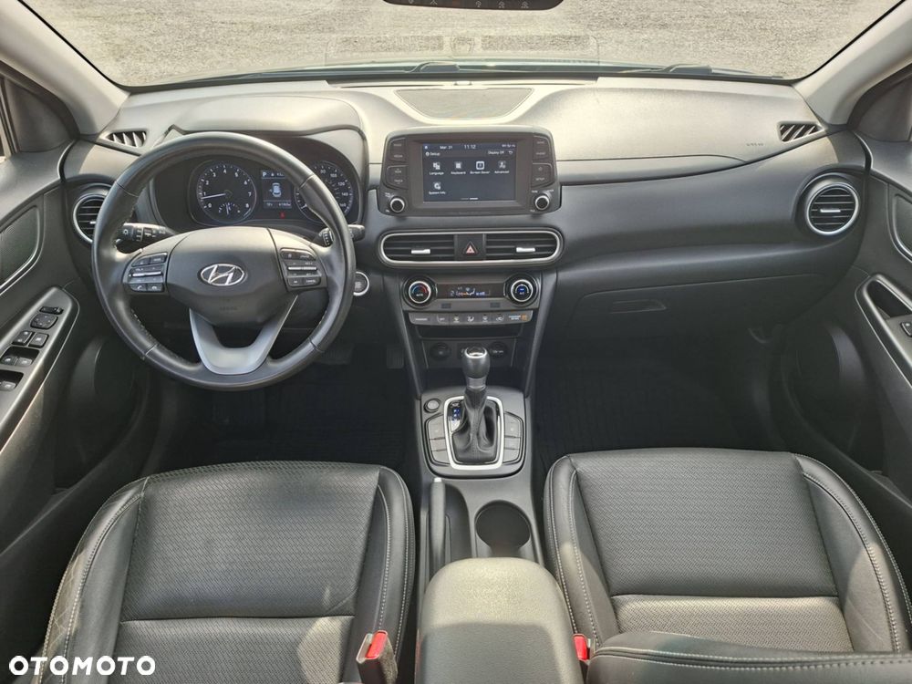 Hyundai Kona - 12