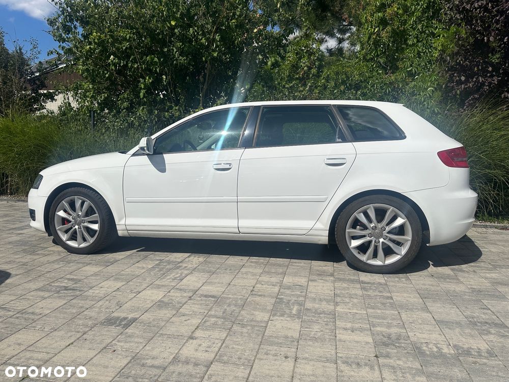 Audi A3 Sportback 2.0 TDI DPF Quattro Ambition - 6
